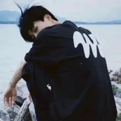 黄莉颖